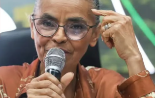 Marina Silva divulga queda histórica no desmatamento da Amazônia e Cerrado durante governo Lula