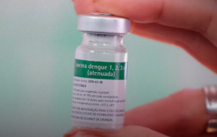 Ministério da Saúde suspende temporariamente vacinação contra a dengue com imunizante do Butantan
