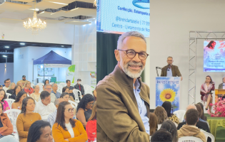 Elmo Costa aborda “A Lei de Sociedade” na segunda noite da 32ª Semana Espírita de Livramento