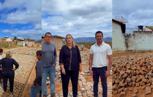 Prefeita Joanina Sampaio acompanha obras de pavimentação no bairro Barriguda