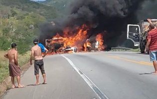 BR-116 é interditada após grave acidente com carga perigosa próximo a Vitória da Conquista