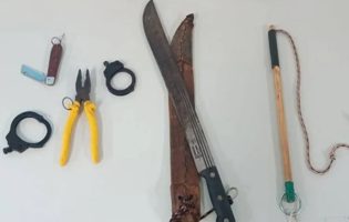 Homem é preso após agredir mãe e tio idoso com chicote e ameaçar policiais em Pindaí