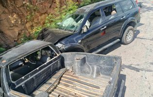 Colisão entre dois veículos deixa ferido na BA-148 em Livramento de Nossa Senhora