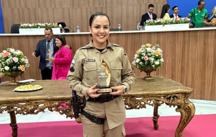 Policial Militar do 24º BPM de Brumado é homenageada em sessão solene na Câmara de Vereadores