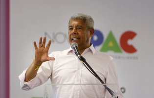 Governo da Bahia adere a plano federal e assume R$ 0,60 por litro do diesel