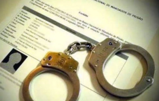 Polícia Militar cumpre mandado de prisão por dívida de pensão alimentícia em Brumado