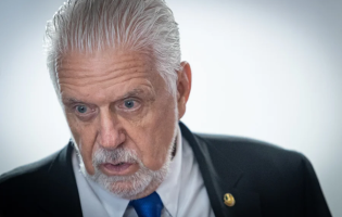 Banco Master paga empresa de nora de Jaques Wagner