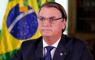 Moraes autoriza visita de assessor do governo Trump a Bolsonaro na prisão