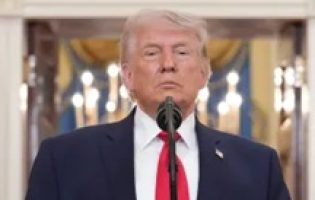 Trump adia prazo para abertura de Ormuz e suspende ataques contra Irã por 2 semanas