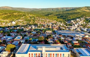 MPBA firma acordo com Município de Urandi para realização de concurso público