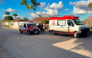 Menino de 12 anos sofre ferimentos graves após explosão de sacola com fogos na Bahia