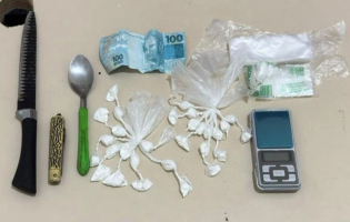 Rondesp Sudoeste apreende cocaína e conduz mulher ao DISEP em Vitória da Conquista