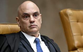 Moraes acusa Mendonça de liberar documentos seletivamente no caso Banco Master