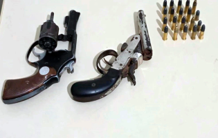 CIPE Sudoeste apreende armas e munições após fuga de suspeitos em Paramirim