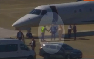 Reportagem atribui a Moraes viagem em jato ligado a Vorcaro; ministro nega