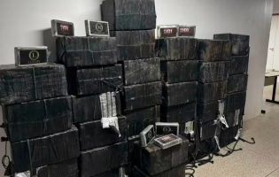 Operação apreende 1 tonelada de cocaína e prende nove suspeitos no Porto de Salvador