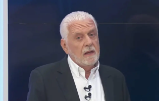 Wagner critica volume de R$ 55 bi em emendas e defende revisão do modelo após eleições