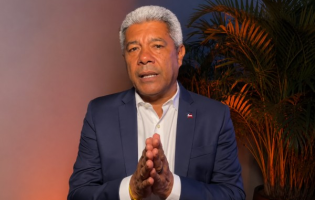 Jerônimo Rodrigues presta solidariedade a ACM Neto após incidente com aeronave na Bahia