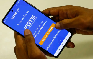 Trabalhadores poderão consultar saldo do FGTS para renegociação de dívidas a partir de 25 de maio
