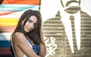 Rayssa Bratillieri é pedida em casamento e surpreende ao responder: ‘Claro’
